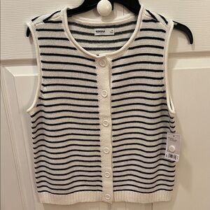 NWT Sonoma Women’s Cardigan Vest